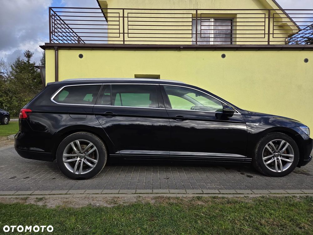 Volkswagen Passat - 10