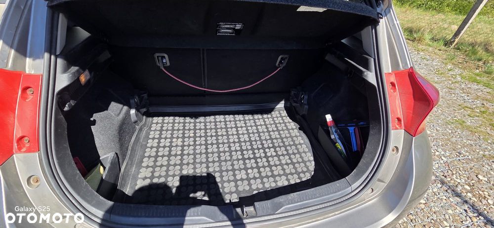 Toyota Auris 1.6 Comfort - 10