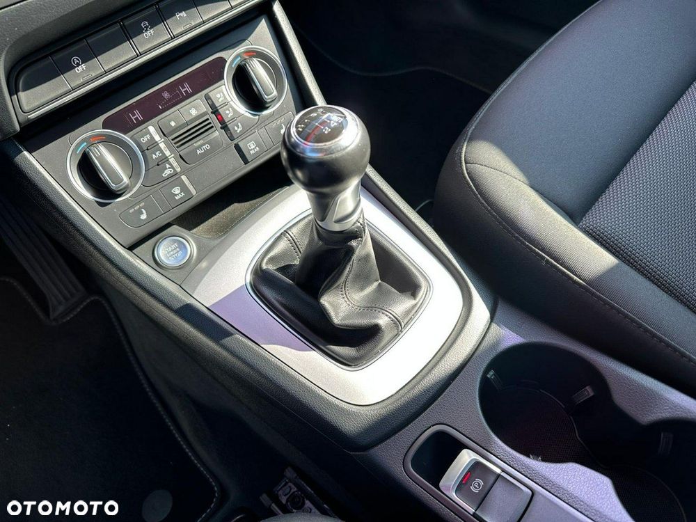 Audi Q3 1.4 TFSI CoD ultra - 28