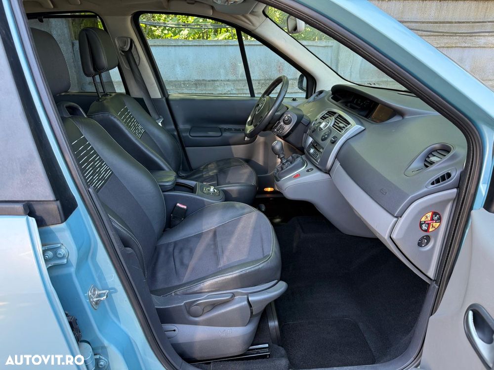 Renault Scenic - 23