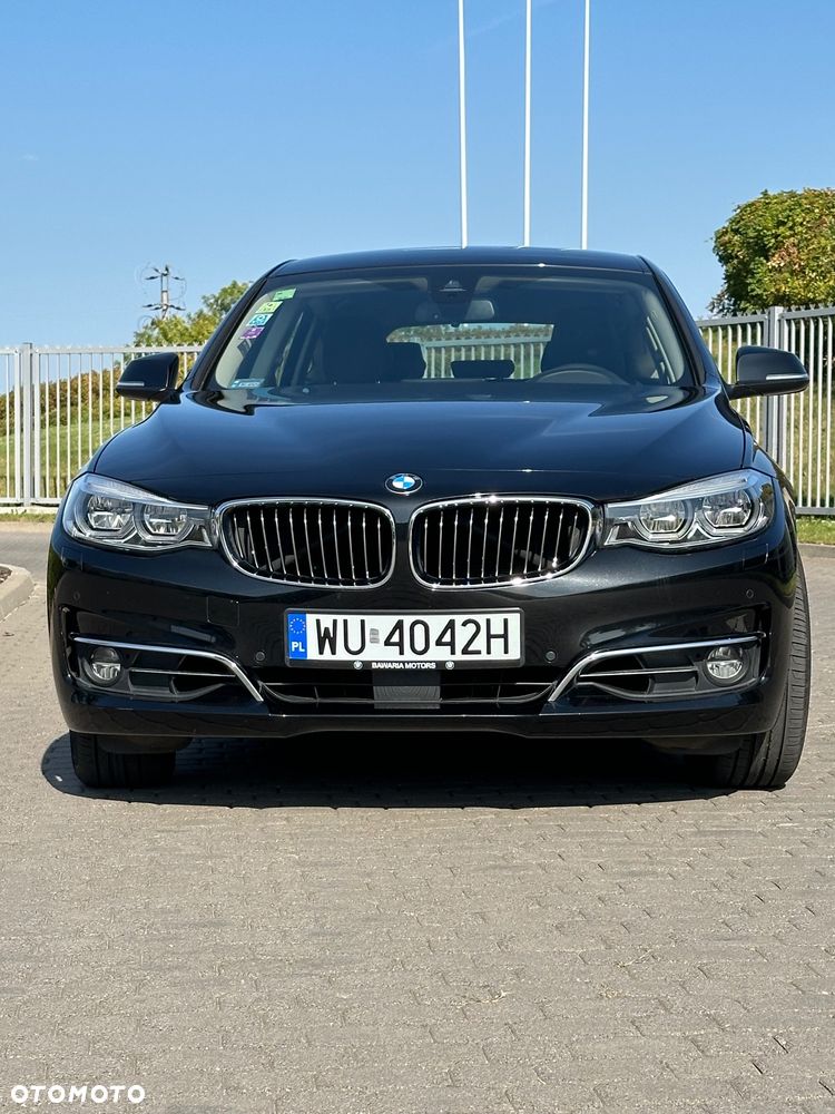 BMW Seria 3 330i xDrive Luxury Line - 4