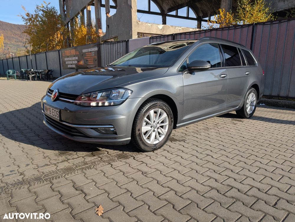 Volkswagen Golf 1.6 TDI Comfortline - 1
