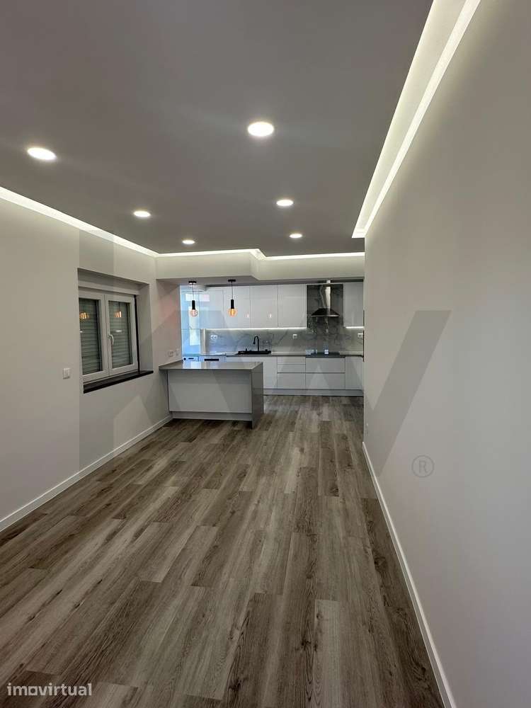 NOVA OPORTUNIDADE EM CORROIOS T2 Totalmente remodelado - Grande imagem: 5/32