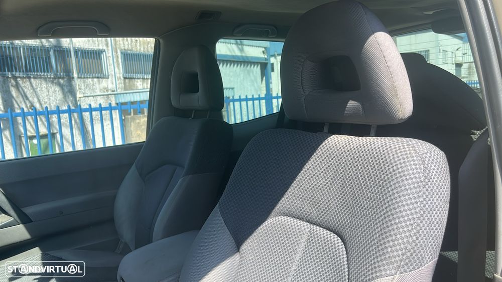 Mitsubishi Pajero 3.2 DI-D GLS ABS - 8