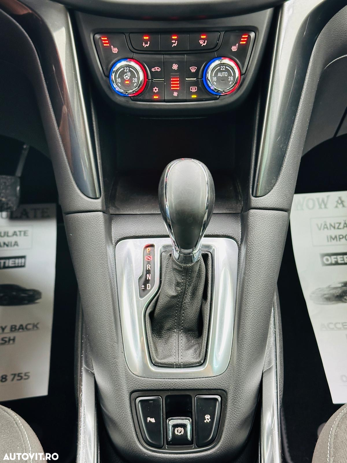 Opel Zafira - 32