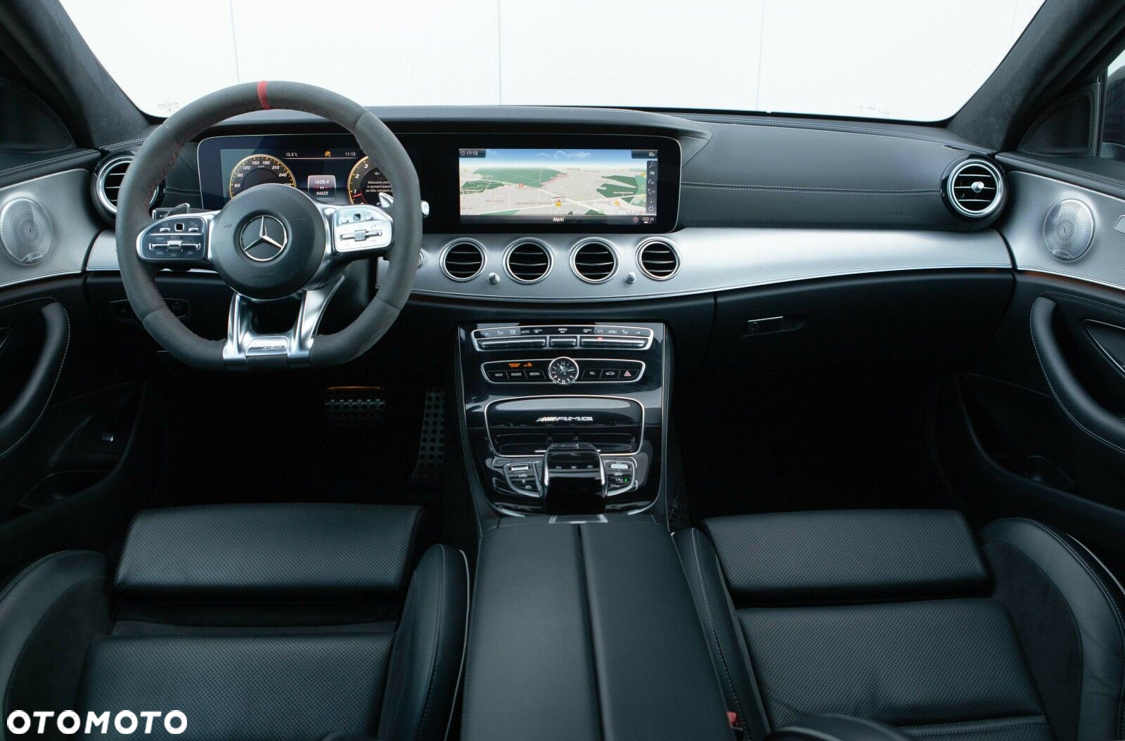 Mercedes-Benz Klasa E AMG 63 S 4-Matic+ - 24