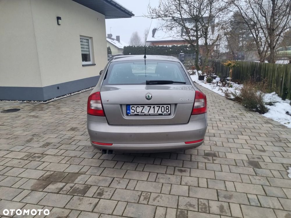Skoda Octavia 2.0 TDI Elegance - 4