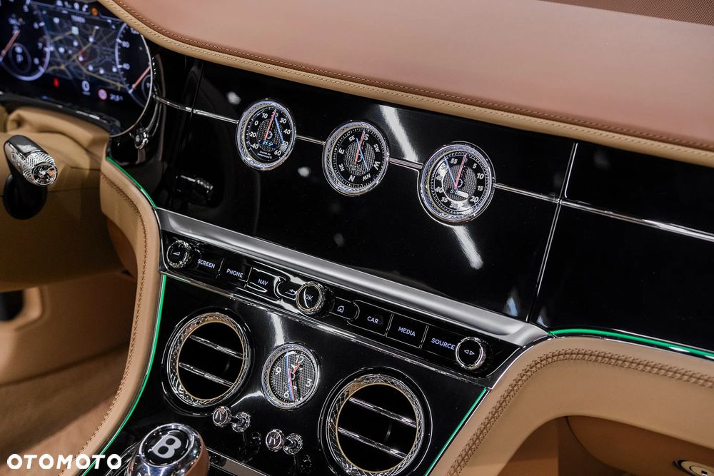 Bentley Continental GT - 14
