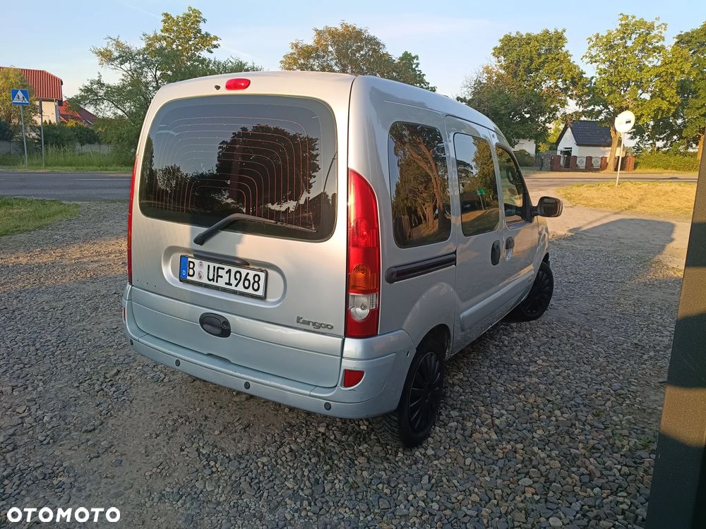 Renault Kangoo 1.6 16V Authentique - 18