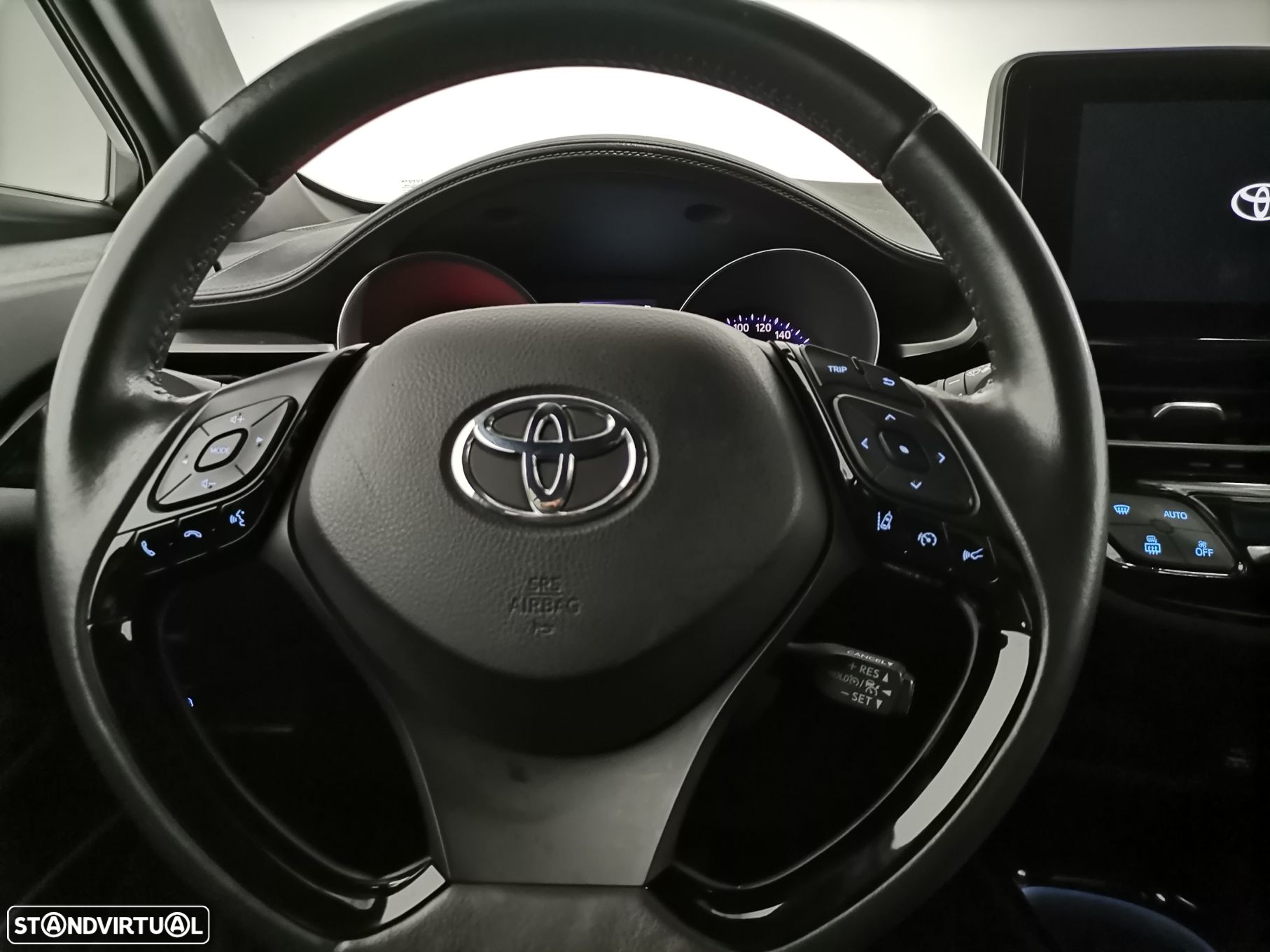 Toyota C-HR 1.8 Hybrid Square Collection - 13