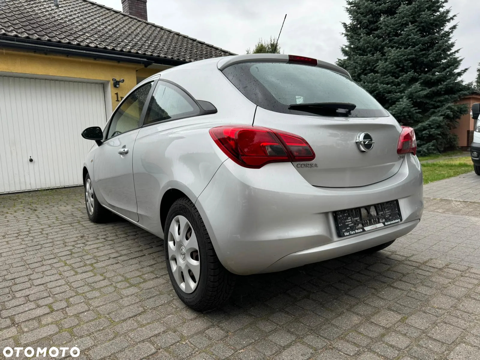Opel Corsa - 8