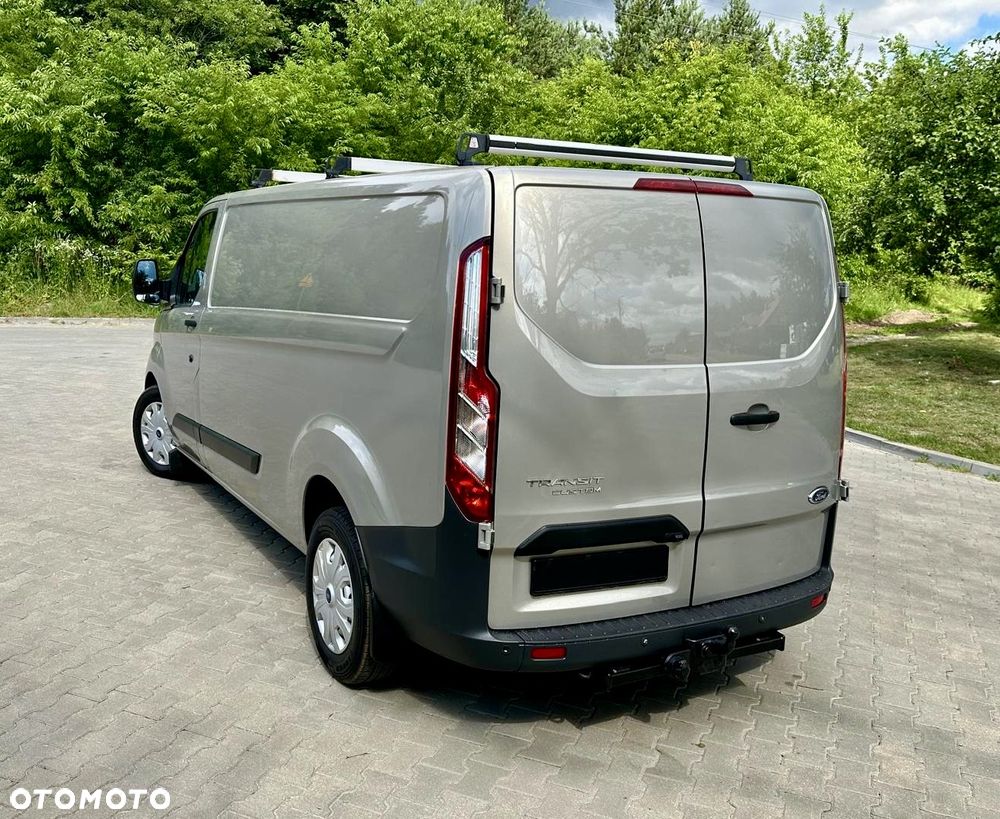 Ford Transit Custom - 13