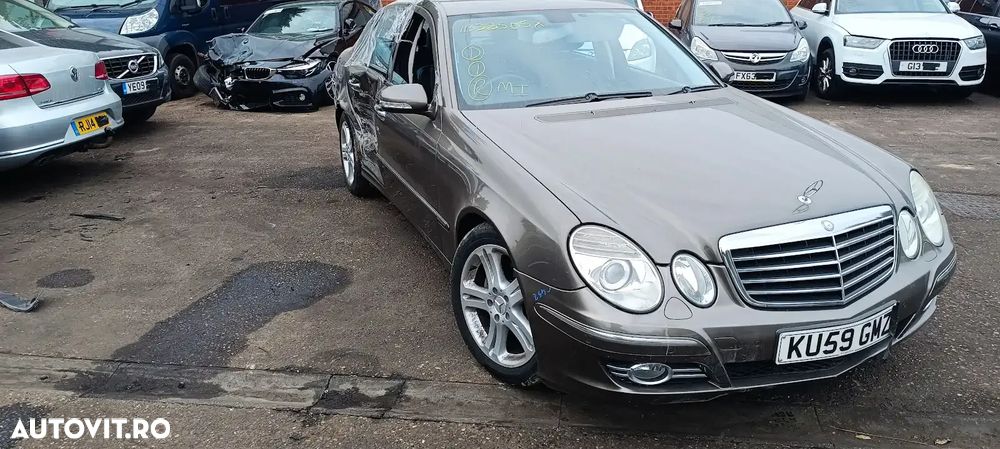 Dezmembrari / Dezmembrez E320 (W211) 45690 cutie viteze automată cod culoare 963 (MANUFAKTUR gri indium - vopsea metalizată) - 3