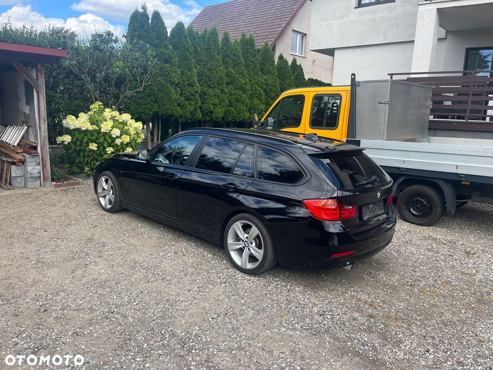 BMW Seria 3 320d - 6