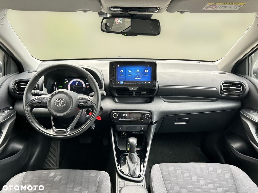 Toyota Yaris Hybrid 1.5 Style - 10