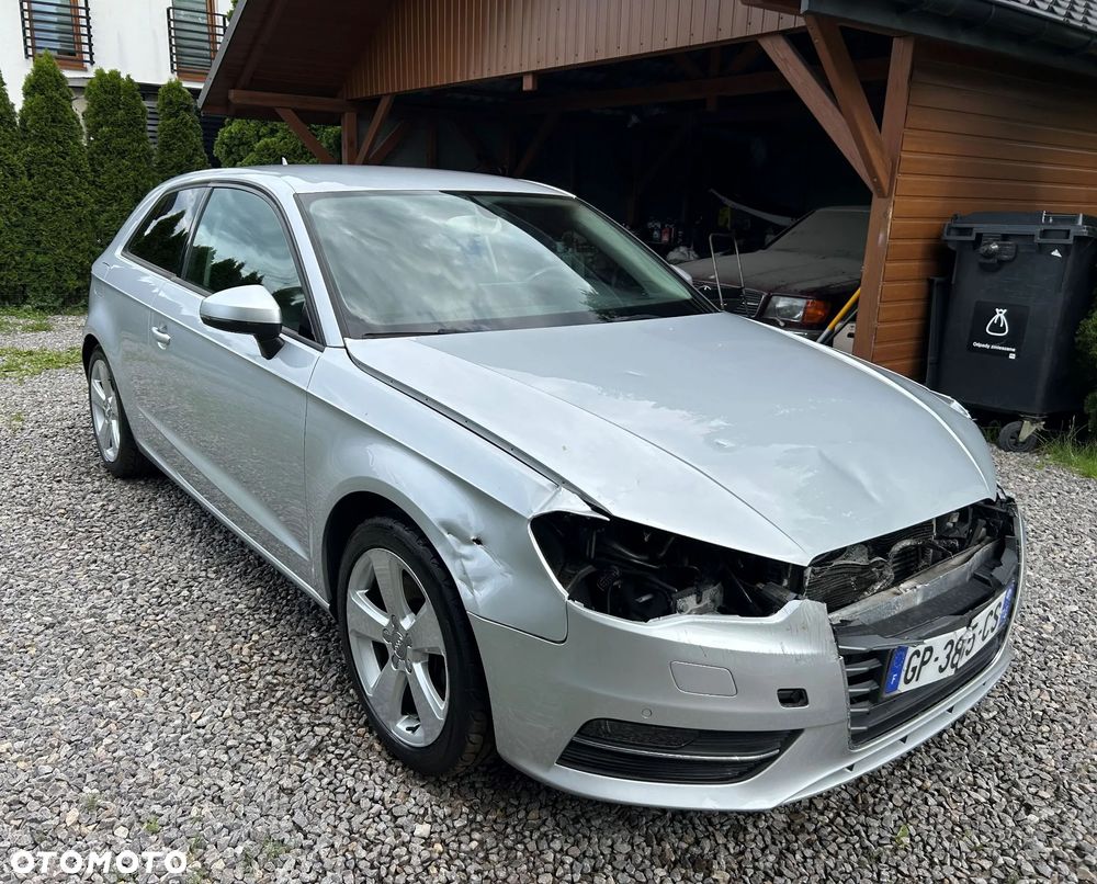 Audi A3 1.8 TFSI Attraction - 4