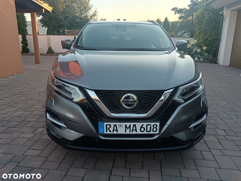 Nissan Qashqai 1.3 DIG-T N-WAY - 2