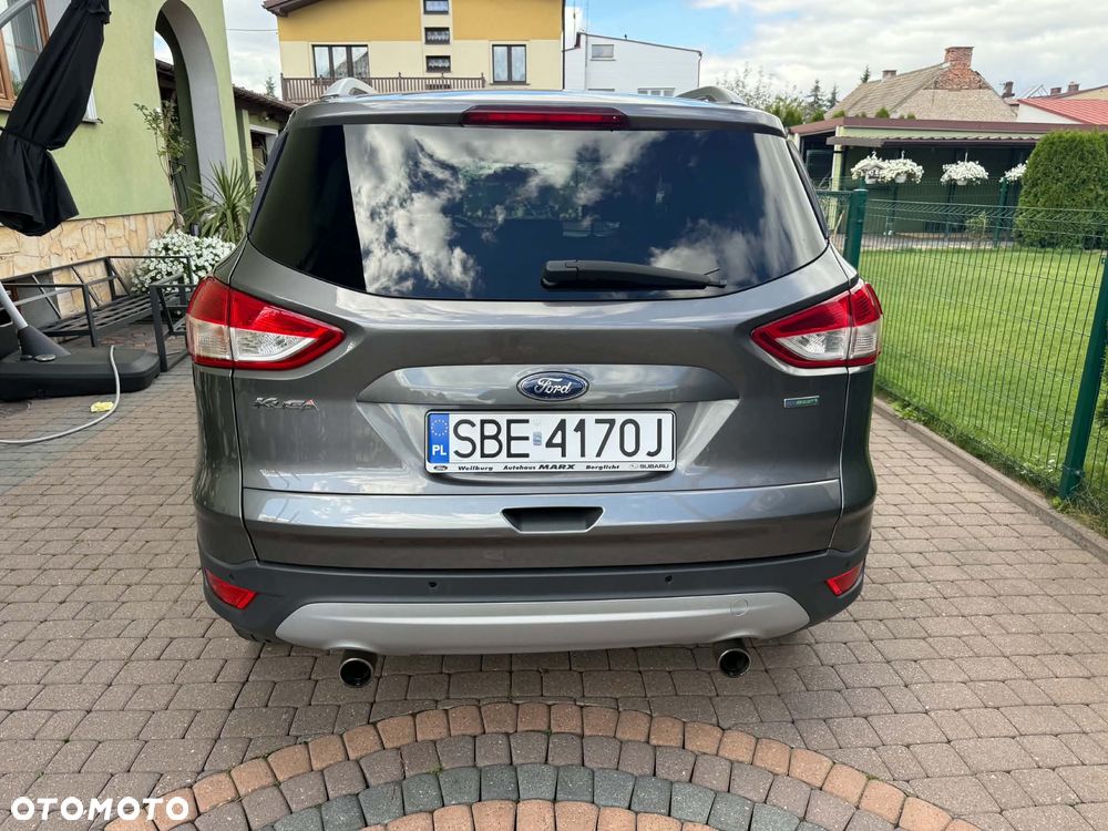 Ford Kuga 1.6 EcoBoost 2x4 Titanium - 16