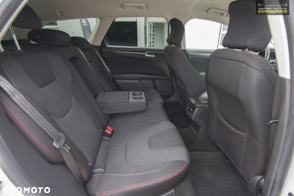 Ford Mondeo 1.5 EcoBoost ST-Line X - 30