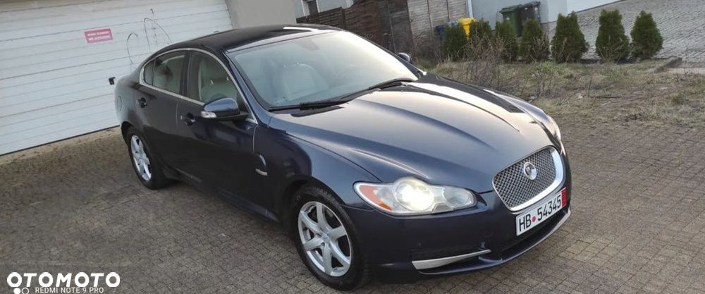 Jaguar XF 2.7 V6 Premium Luxury - 28