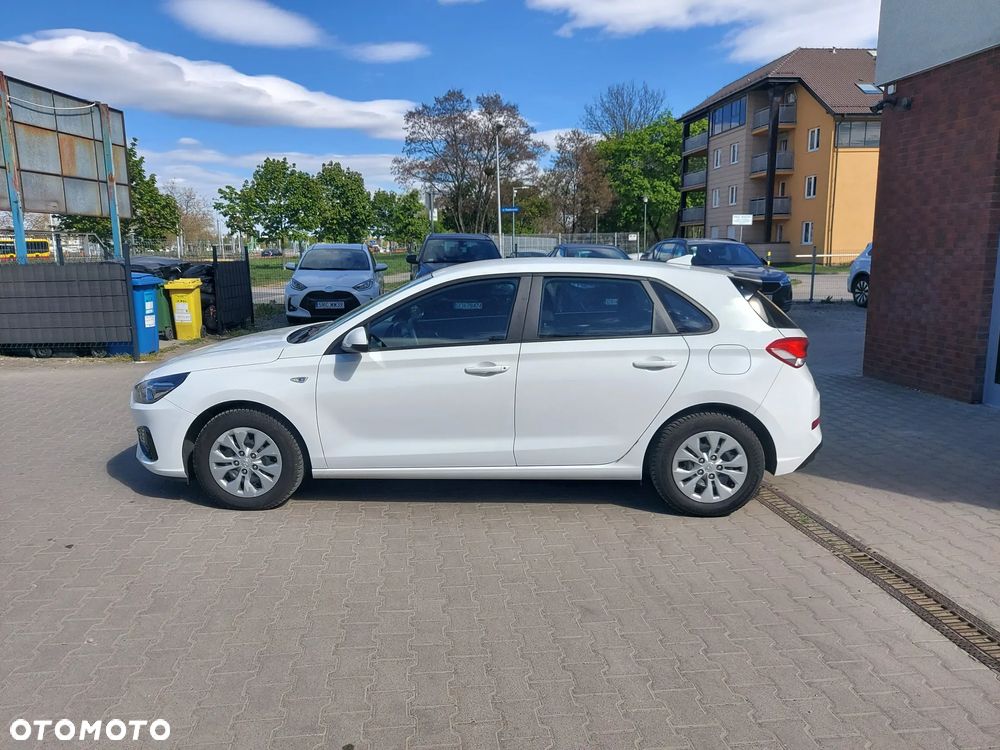 Hyundai i30 1.5 DPI Classic + - 2