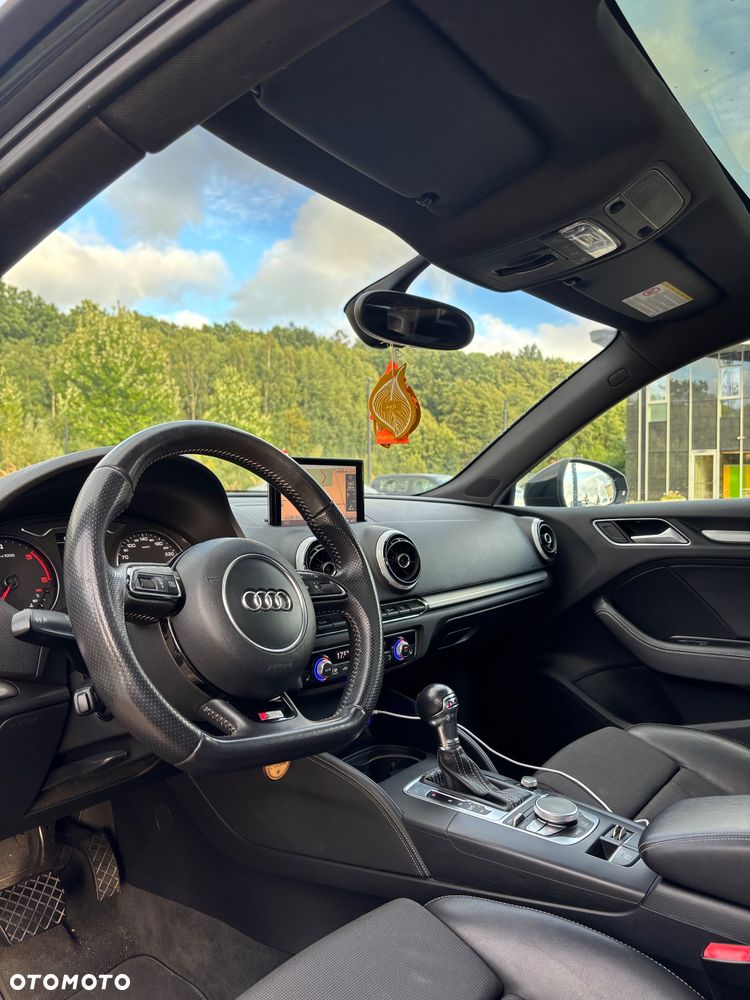Audi A3 Sportback 1.6 TDI DPF Ambition S tronic - 15