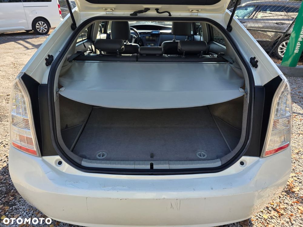 Toyota Prius - 26