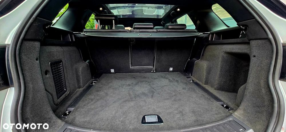 Land Rover Discovery Sport - 22