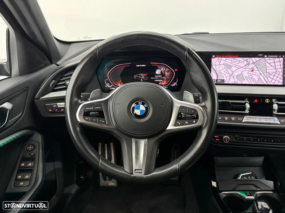 BMW M135i xDrive - 18