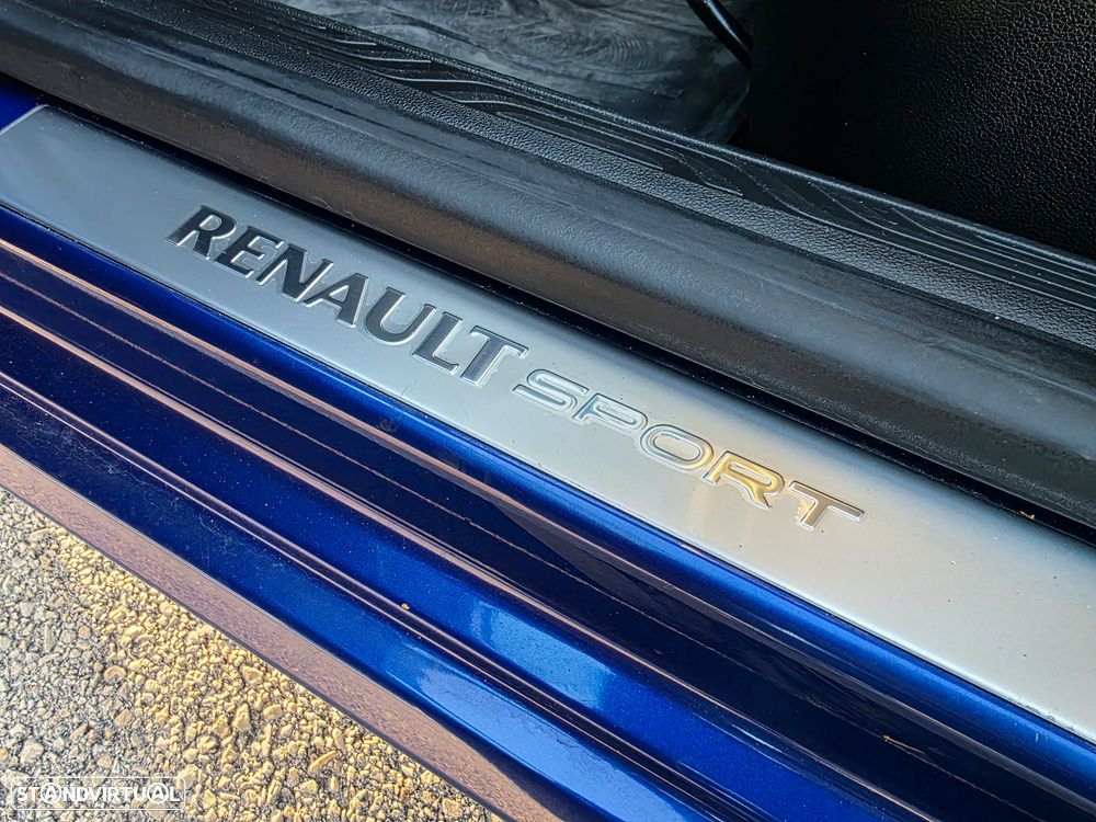 Renault Mégane Sport Tourer 1.6 TCe GT EDC - 16
