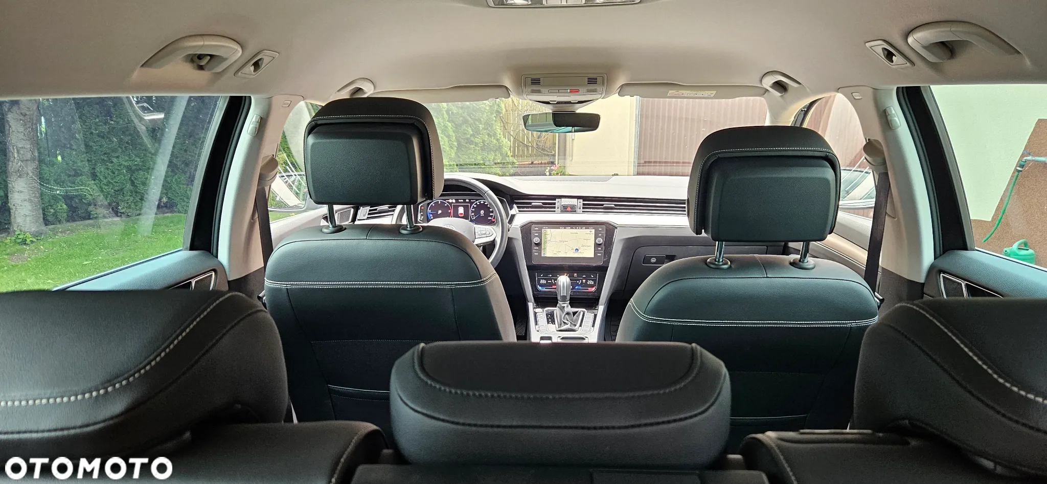 Volkswagen Passat Variant 2.0 TDI SCR DSG 4Motion Elegance - 22