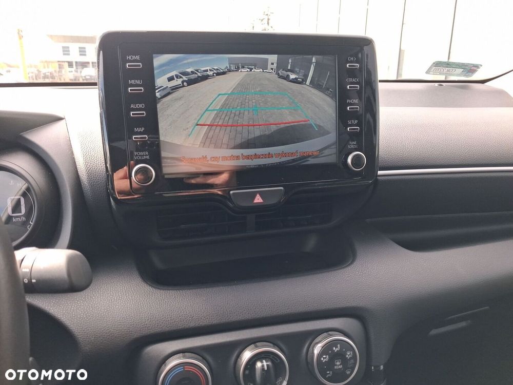 Toyota Yaris - 23