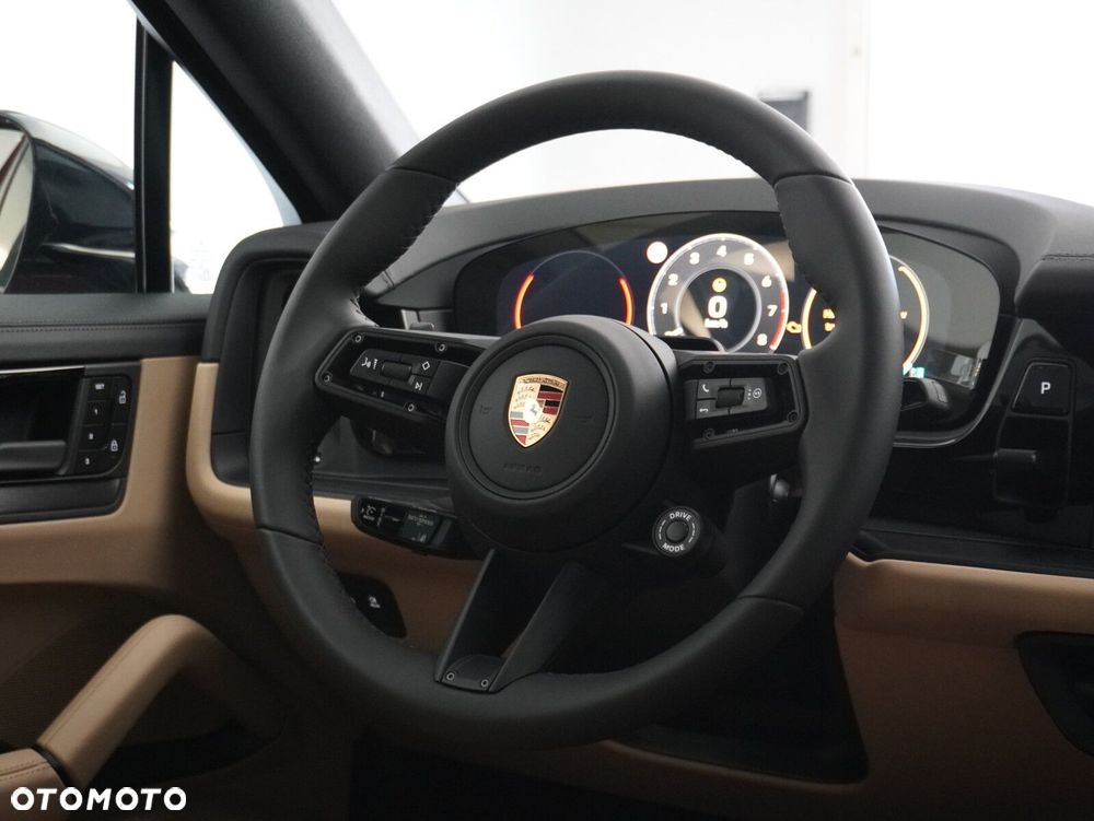 Porsche Cayenne Black Edition - 35
