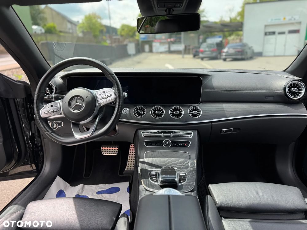 Mercedes-Benz Klasa E 220 d AMG - 37
