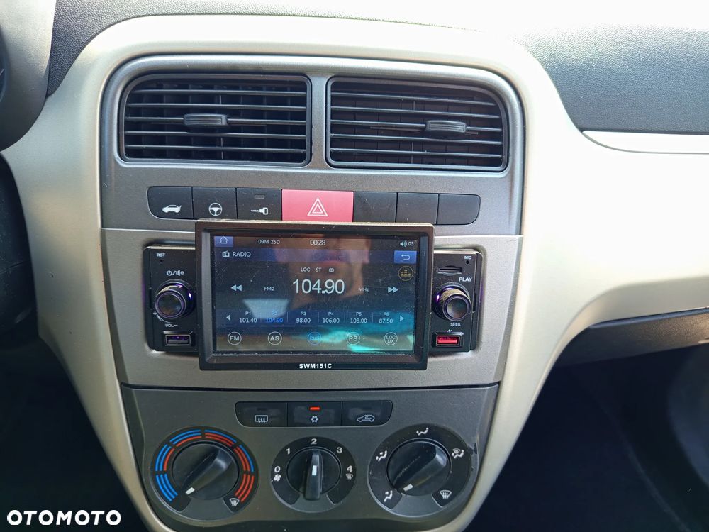 Fiat Grande Punto 1.4 16V Racing - 16