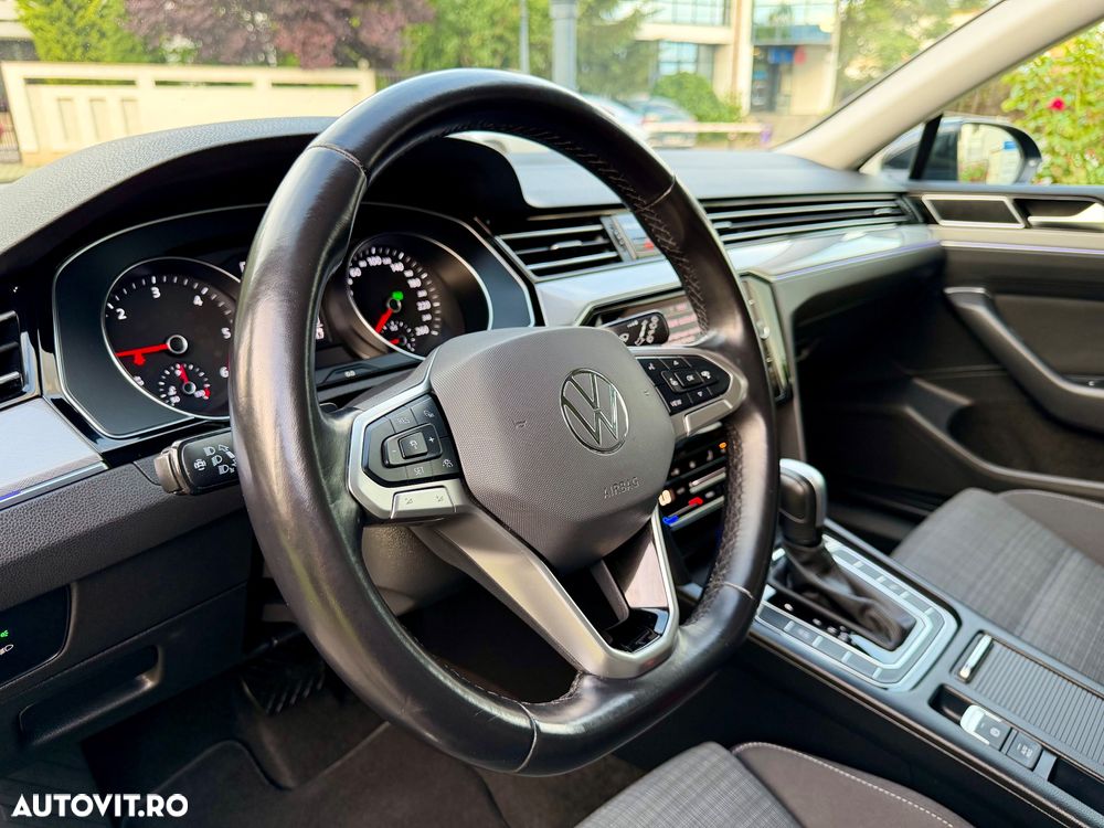 Volkswagen Passat 2.0 TDI SCR DSG Business - 17