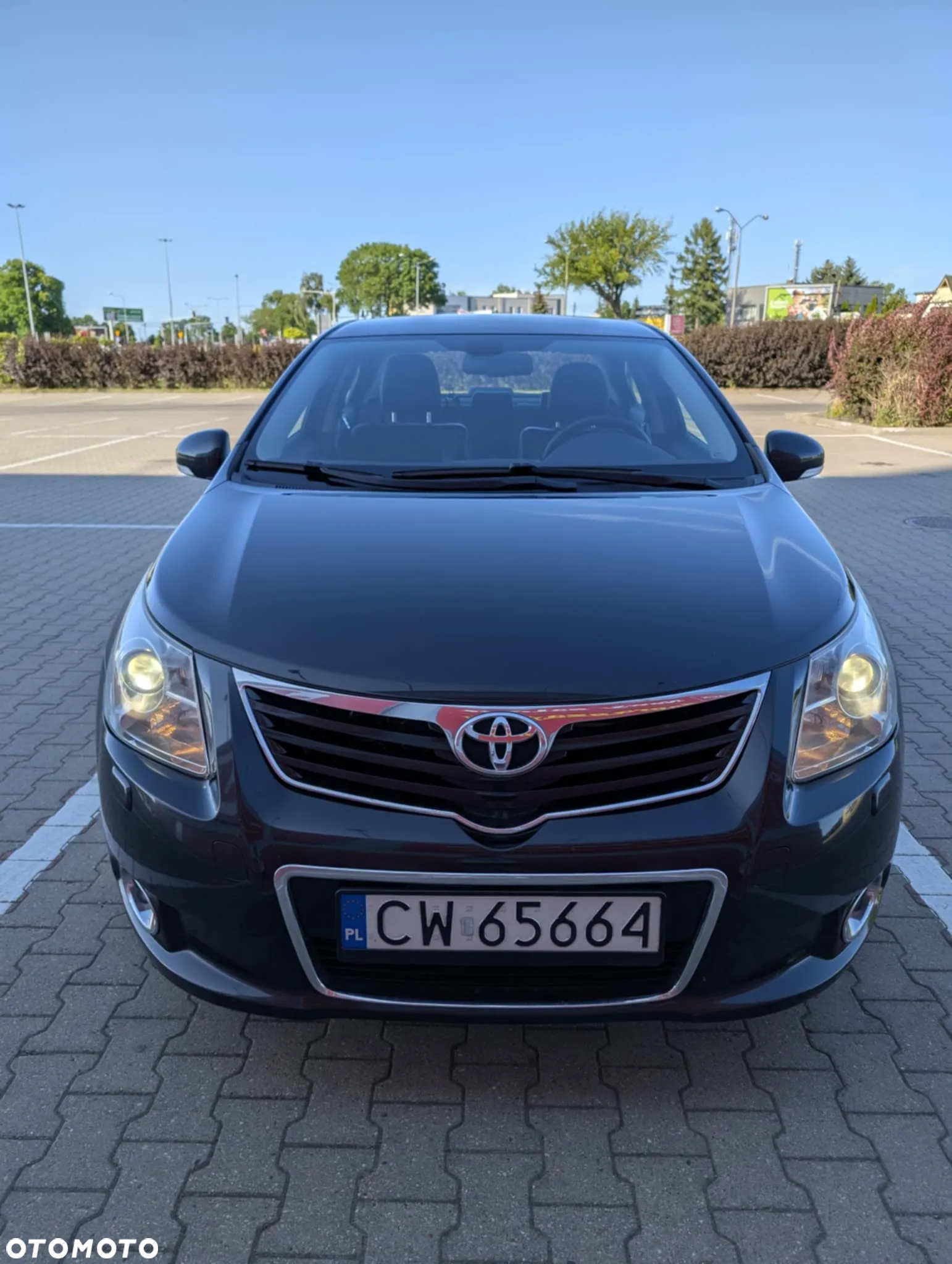 Toyota Avensis 2.0 D-4D Sol plus - 10