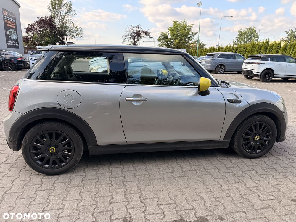 MINI Cooper SE Essential Trim - 7