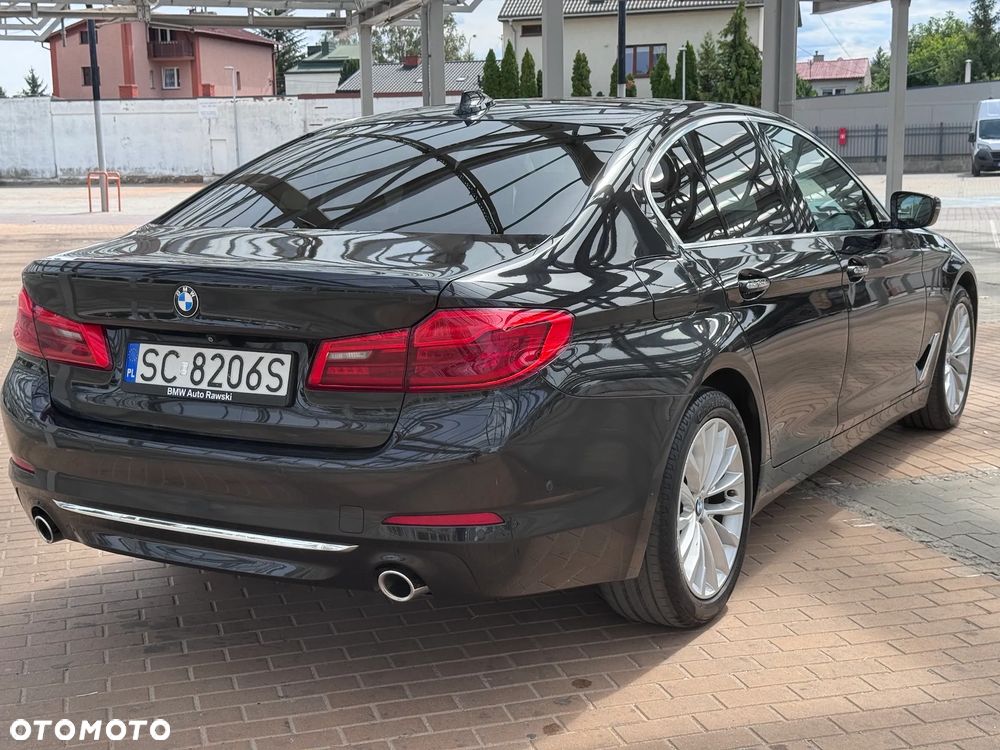 BMW Seria 5 520d Luxury Line - 3