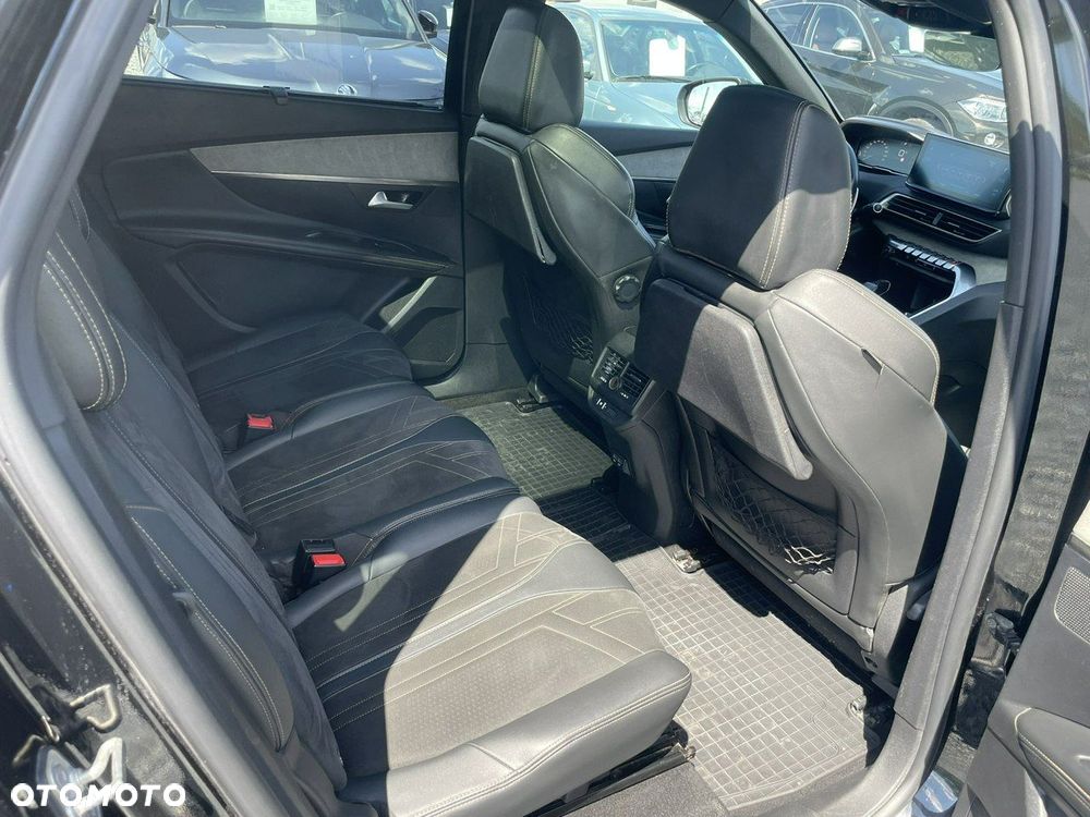 Peugeot 5008 - 31