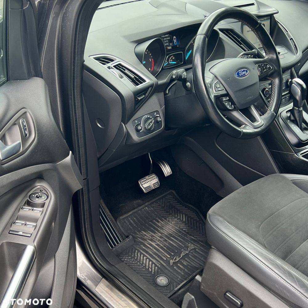 Ford Kuga 2.0 TDCi AWD ST-Line - 21