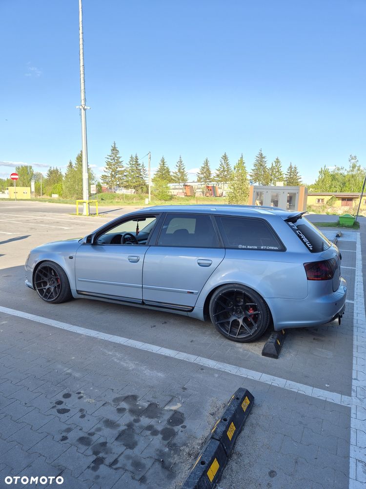 Audi A4 Avant - 4