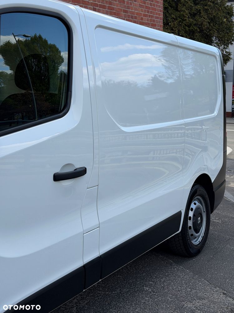 Renault Trafic - 18