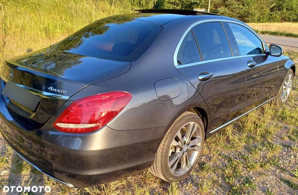 Mercedes-Benz Klasa C 300 7G-TRONIC Exclusive - 5