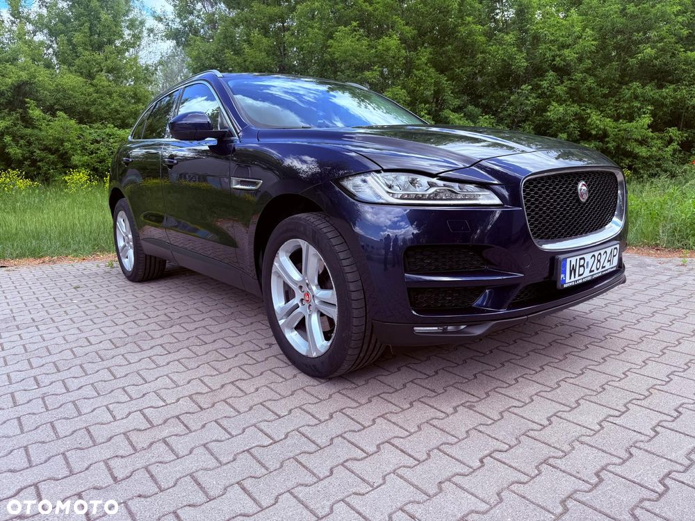 Jaguar F-Pace 3.0 V6 AWD R-Sport - 11