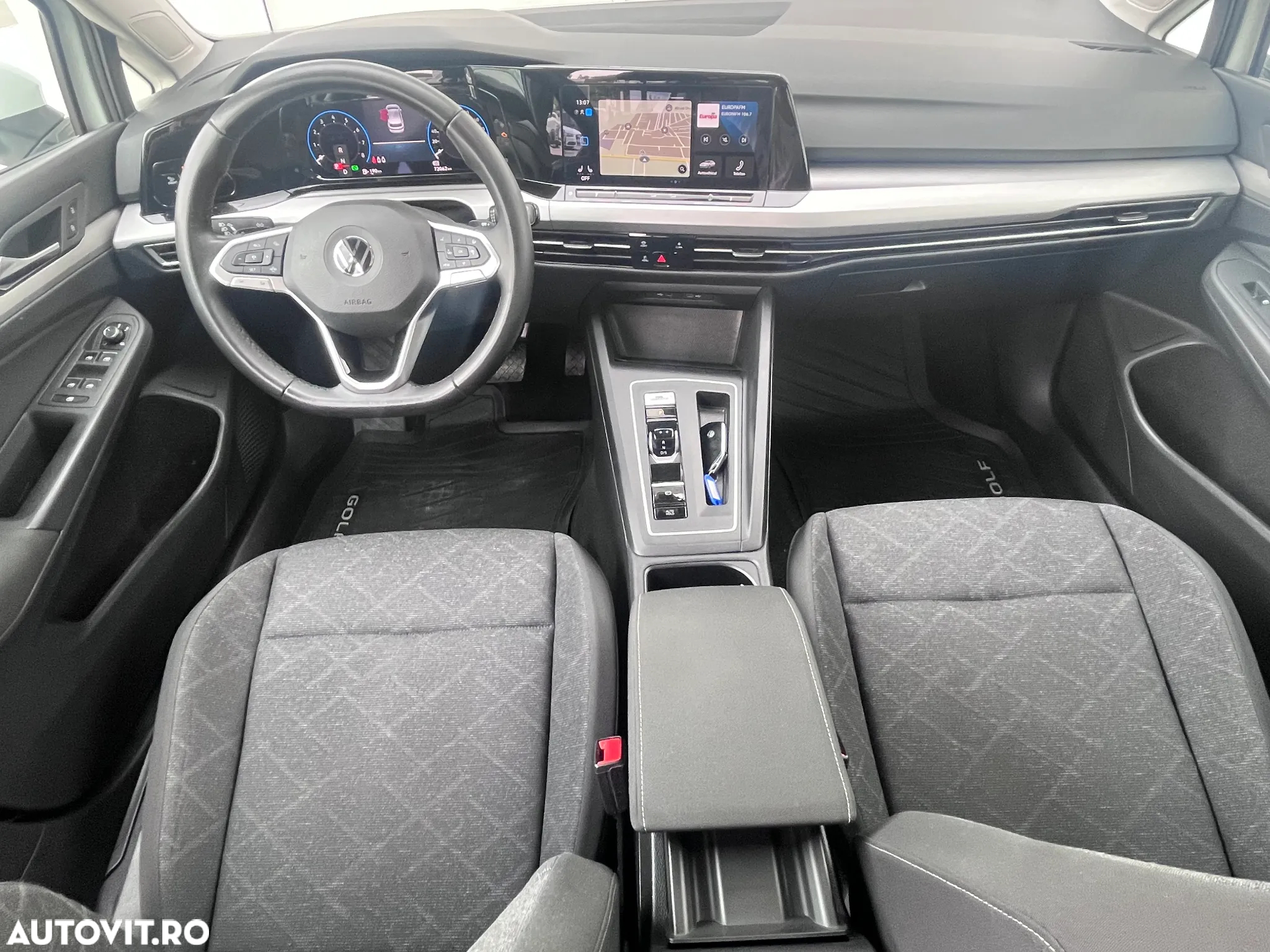 Volkswagen Golf 1.5 eTSI ACT DSG MHEV Life - 9