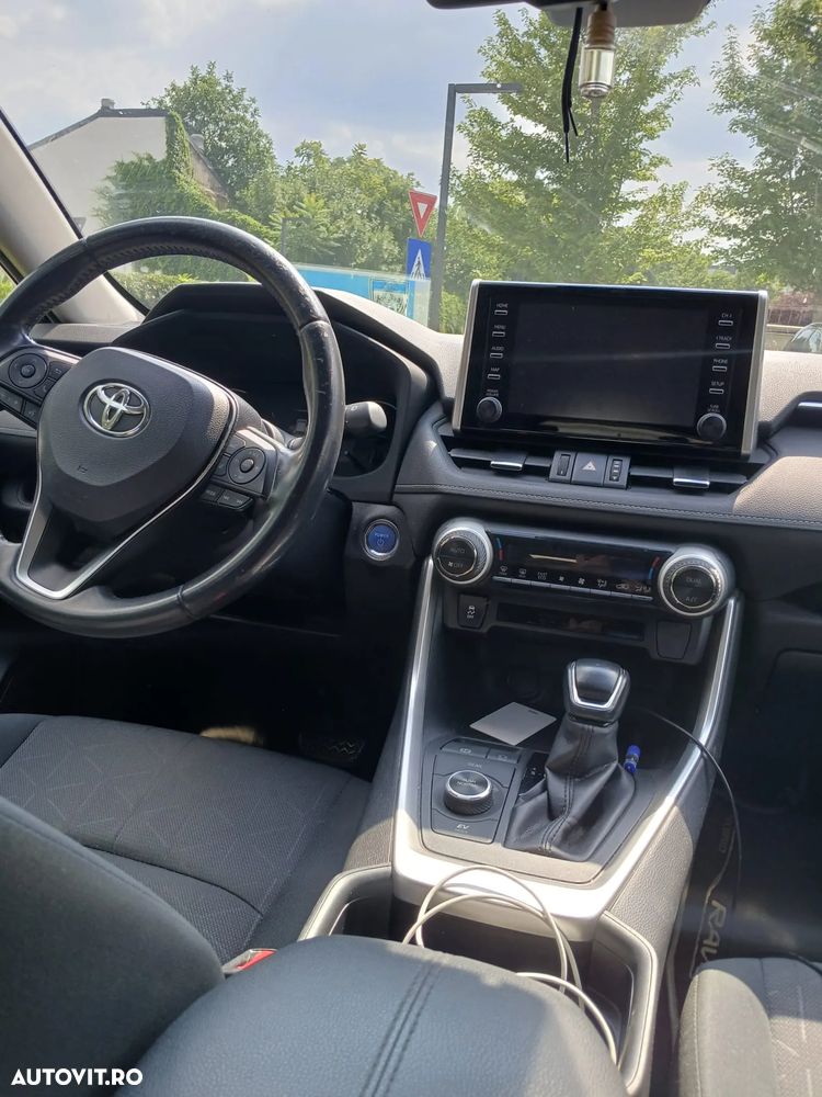 Toyota Rav4 2019 photo 5