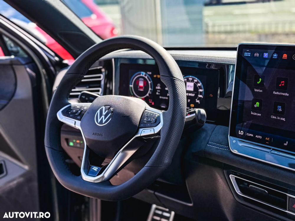 VOLKSWAGEN Tiguan 2026 — imagine 18