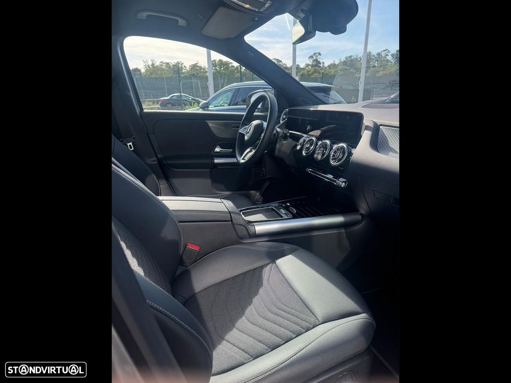 Mercedes-Benz EQA 250+ Progressive - 13