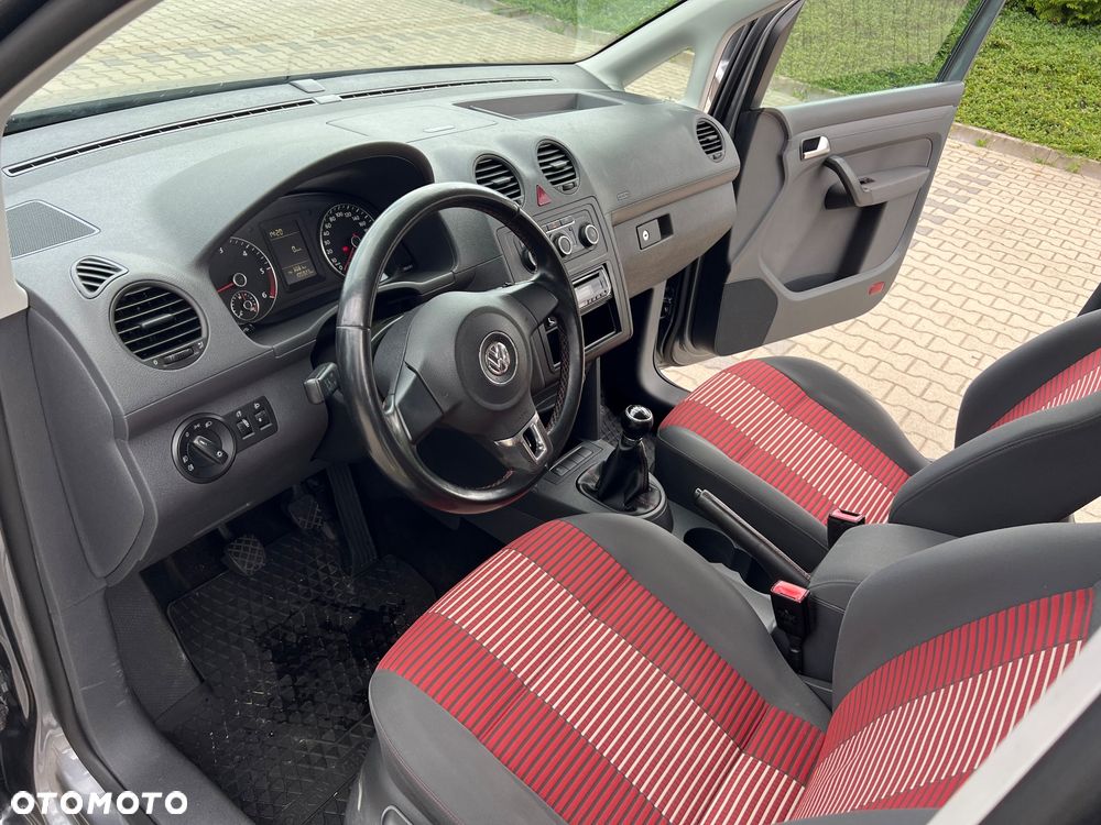 Volkswagen Caddy Trendline BMT - 17